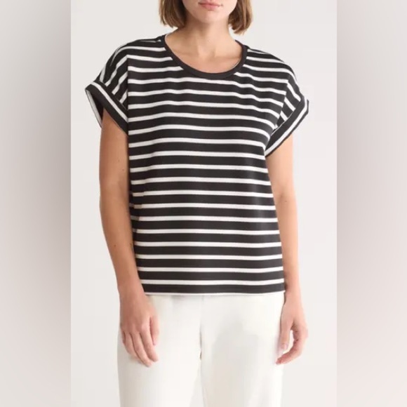 T Tahari Tops - Tahari Roll Sleeve Scuba Top